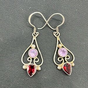 Garnet and Amethyst sterling silver dangle earrings, 1.25 in long, marked 925